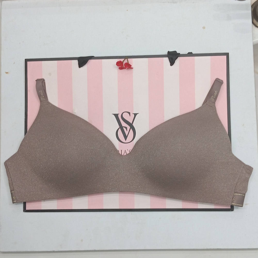 Victoria's Secret Pink Smooth Wireless T-Shirt Bra in Taupe Size36DD